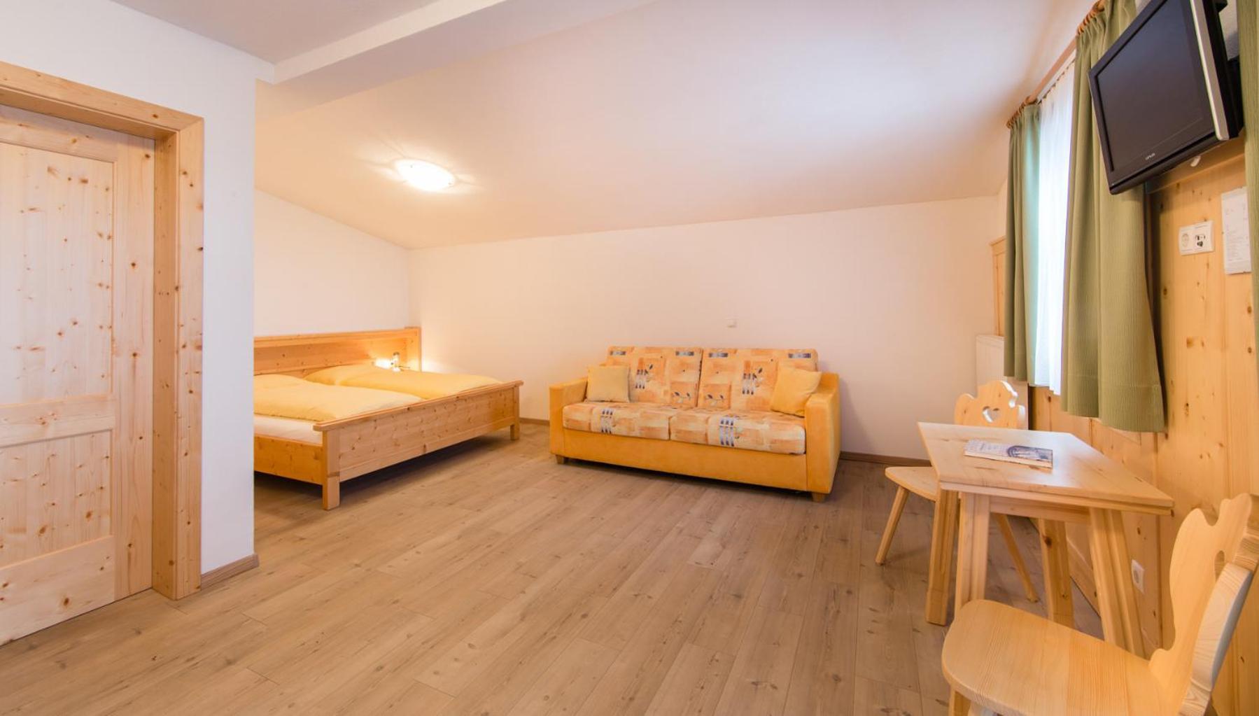 Speckstube Eggerhof Villa Braies  Kamer foto