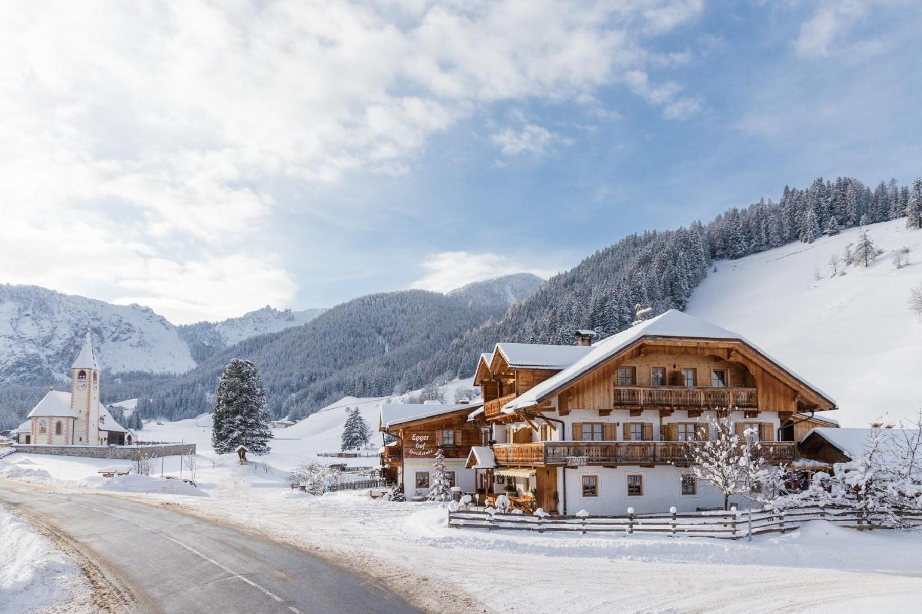 Speckstube Eggerhof Villa Braies  Buitenkant foto